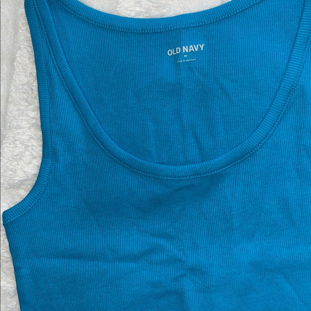 Old Navy Ribbed Tank - Picture 3 of 4
